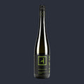 Riesling SMARAGD RIED 1000-Eimerberg 2023 – ganze Flasche auf Anthrazit