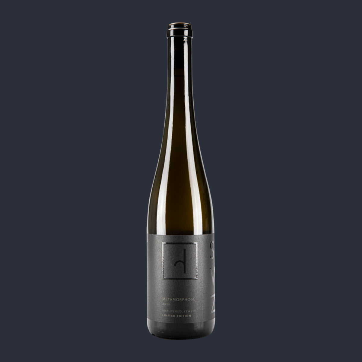 METAMORPHOSE – unfiltered, yeasty – ganze Flasche auf Anthrazit