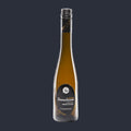 Riesling STOFF 2018 – ganze Flasche auf Anthrazit