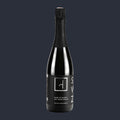 Chardonnay Sekt Austria Reserve g.U. "Blanc de Blancs" 2022 – ganze Flasche auf Anthrazit